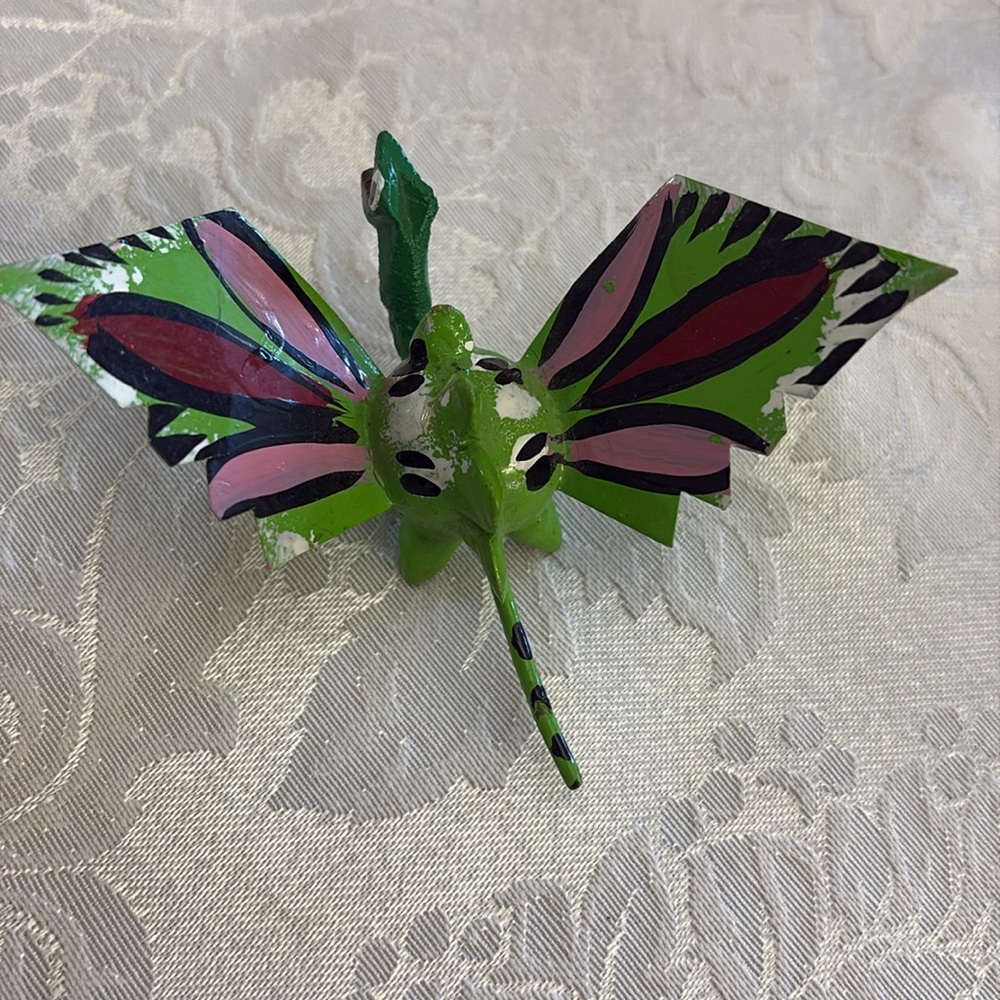 Handmade Mexican Wooden Bobblehead Lime Green Dragonfly/ Dinosaur